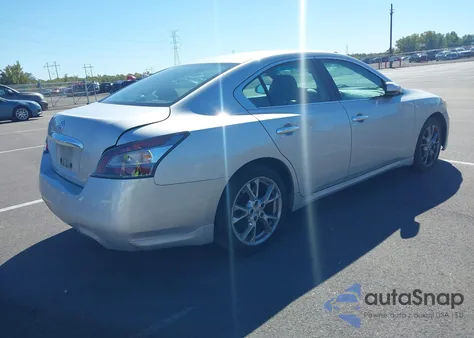 2012 Nissan Maxima 3.5 S z USA, uszkodzony, nr VIN 1N4AA5AP2CC818560